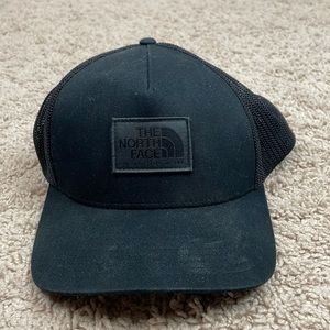 The north face flex fit trucker hat